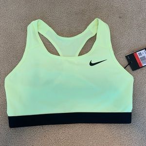 Nike women’s sports bra size L brand new with tags.